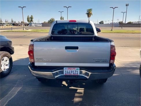 Used 2007 Toyota Tacoma PreRunner w/ TRD Off-Road Pkg #1 RWD image 5