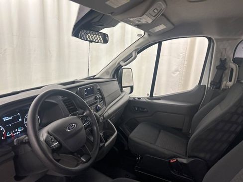 Used 2023 Ford Transit 250 Low Roof AWD w/ Exterior Upgrade Package image 17