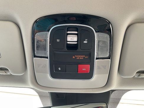 Used 2022 Hyundai Tucson Limited FWD image 19