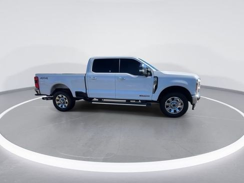 Used 2024 Ford F350 Lariat w/ Chrome Package image 2