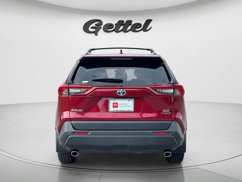 Used 2024 Toyota RAV4 XLE Premium w/ Weather Package AWD/4WD image 5