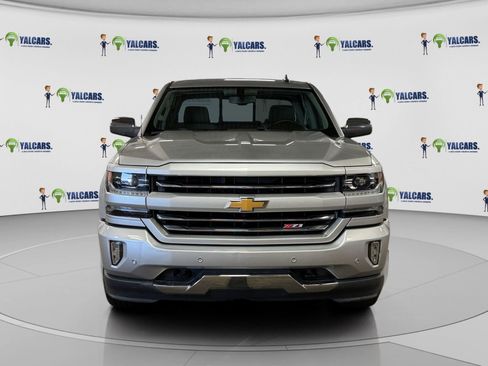 Used 2017 Chevrolet Silverado 1500 LTZ Z71 w/ LTZ Plus Package AWD/4WD image 8