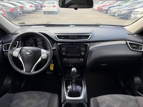 Used 2016 Nissan Rogue S AWD/4WD image 17