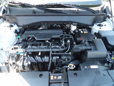 Certified 2025 Hyundai Kona SEL FWD image 26
