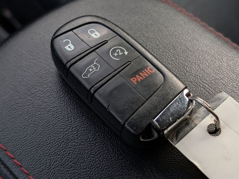 Used 2018 Jeep Compass Trailhawk w/ Leather Interior Group image 34