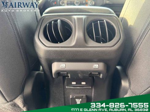 Used 2023 Jeep Gladiator Rubicon w/ LED Lighting Group image 25