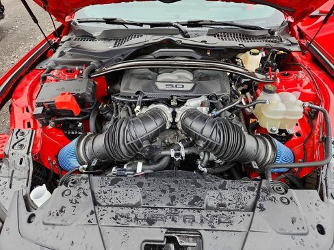 Used 2024 Ford Mustang GT RWD image 9