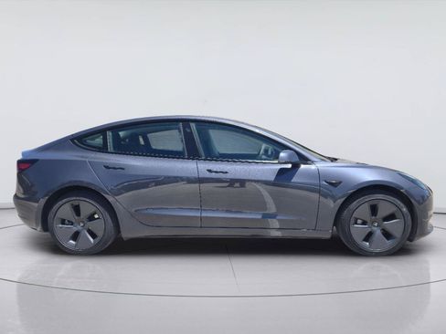 Used 2023 Tesla Model Y AWD image 6