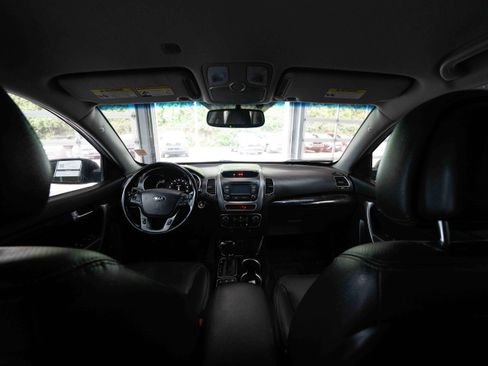 Used 2014 Kia Sorento EX AWD/4WD image 19