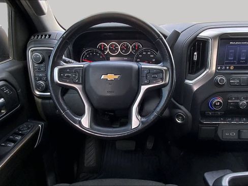Used 2021 Chevrolet Silverado 1500 LT AWD/4WD image 6