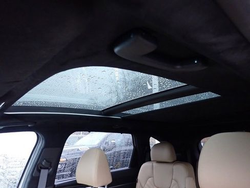 Used 2025 Kia Sorento SX Prestige w/ Olive Brown Leather Package image 21