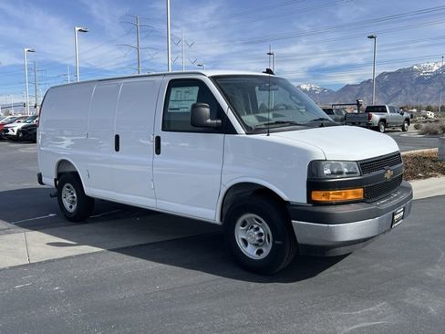 New 2025 Chevrolet Express 2500 w/ Driver Convenience Package image 26