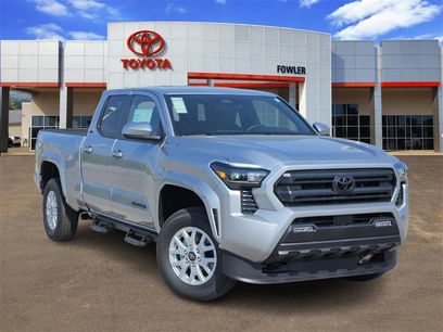 New 2025 Toyota Tacoma SR5