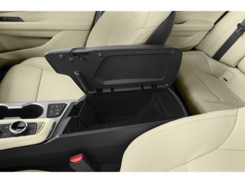 Used 2020 Cadillac CT4 Premium Luxury w/ Climate Package RWD image 15