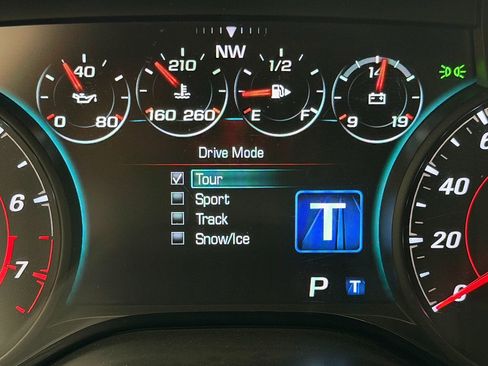 Used 2018 Chevrolet Camaro SS RWD image 15