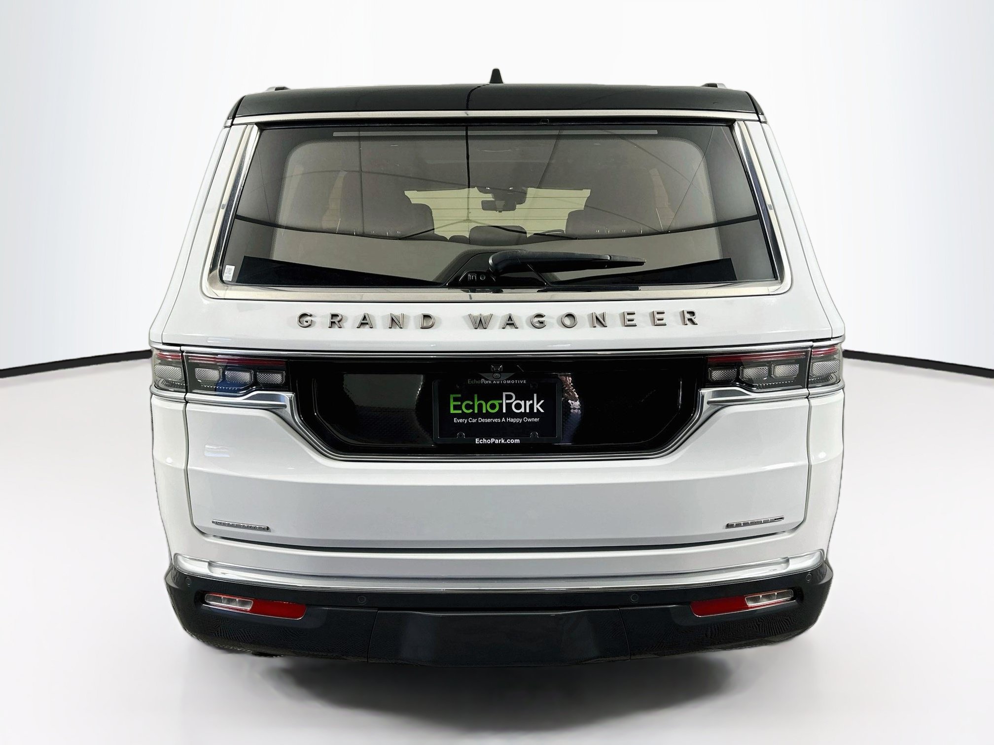 Used 2022 Jeep Grand Wagoneer Series III AWD/4WD image 7