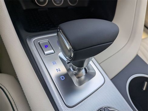 Used 2026 Genesis G70 2.5T Prestige image 7