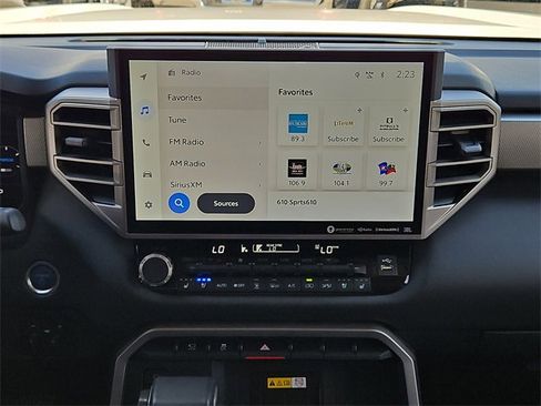 Used 2023 Toyota Sequoia Limited image 26