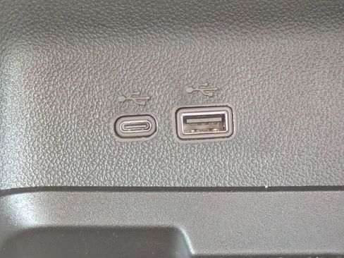 New 2026 Chevrolet Traverse LT w/ Driver Confidence Package image 26