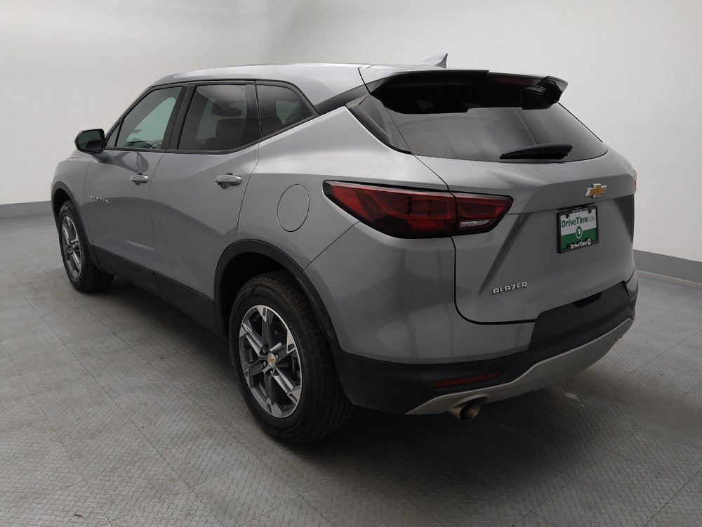 Used 2025 Chevrolet Blazer LT FWD image 6