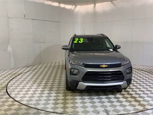 Used 2023 Chevrolet TrailBlazer LT image 3