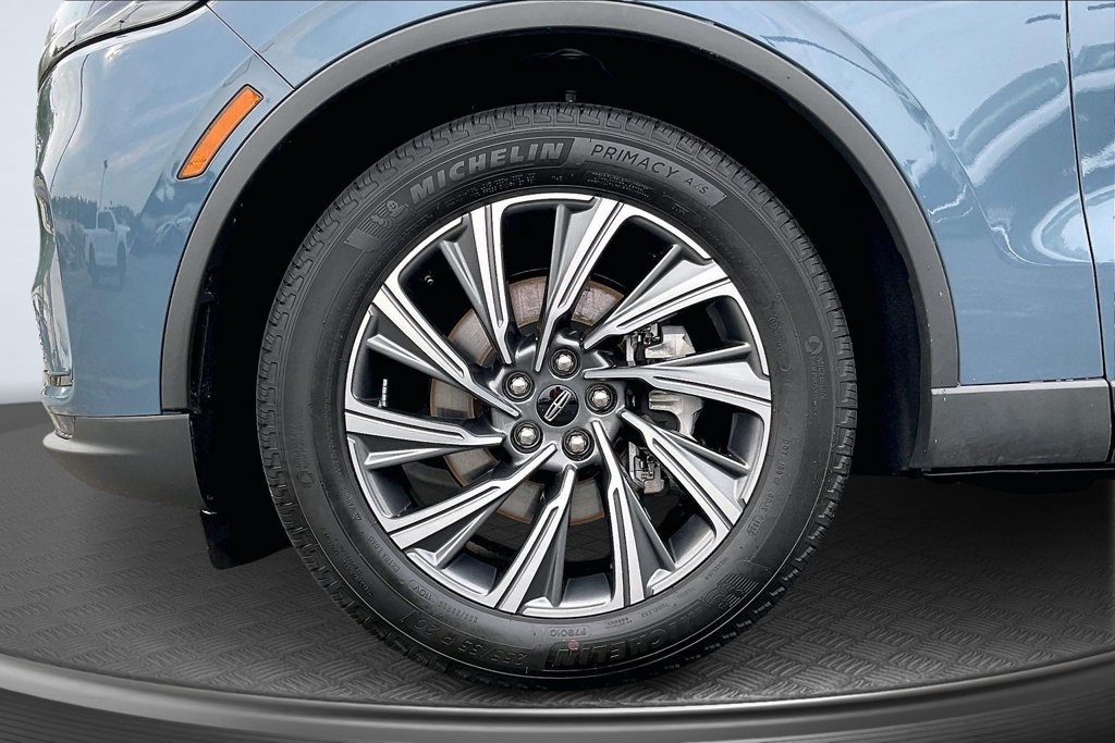 Used 2026 Lincoln Aviator 2WD image 34