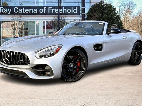 Used 2018 Mercedes-Benz AMG GT Roadster image 1