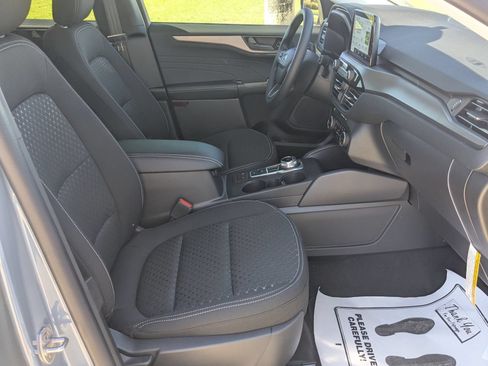 New 2026 Ford Escape Active FWD image 34