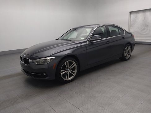 Used 2018 BMW 330i Sedan image 2