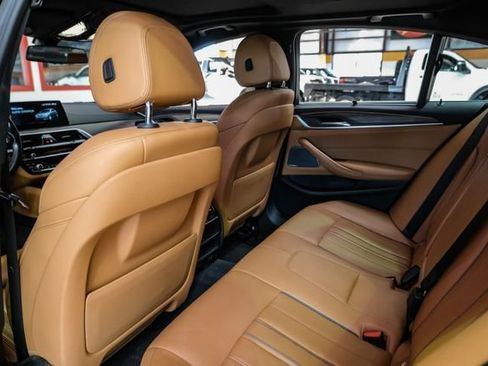 Used 2018 BMW 540i image 39