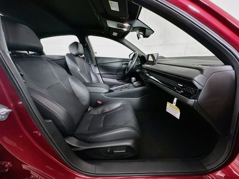 Used 2024 Honda Accord Sport image 29
