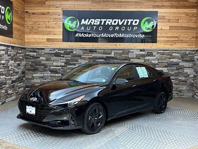 Certified 2023 Hyundai Elantra Blue FWD image 6