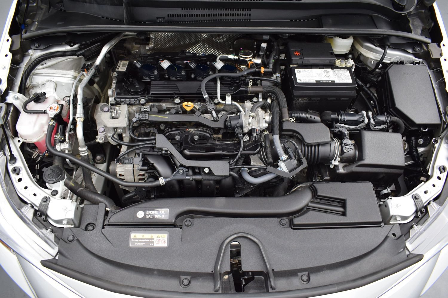 Used 2025 Toyota Corolla LE FWD image 9