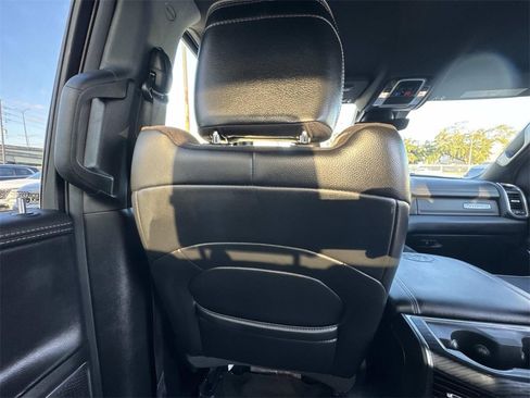 Used 2024 RAM 1500 Laramie image 19