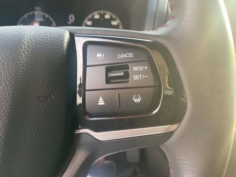 Used 2025 Honda Odyssey Sport-L image 37