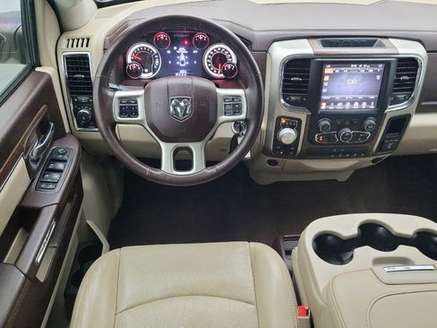 Used 2016 RAM 1500 Laramie AWD/4WD image 22