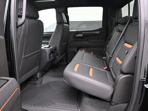 Used 2026 GMC Sierra 1500 AT4 w/ AT4 Premium Package AWD/4WD image 18