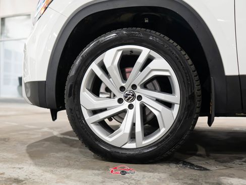 Used 2022 Volkswagen Atlas SE image 10