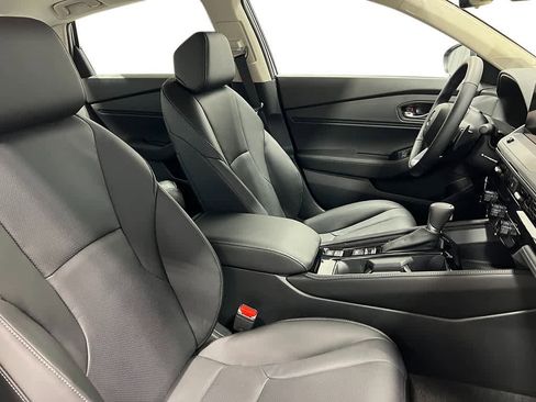 New 2025 Honda Accord Touring image 32