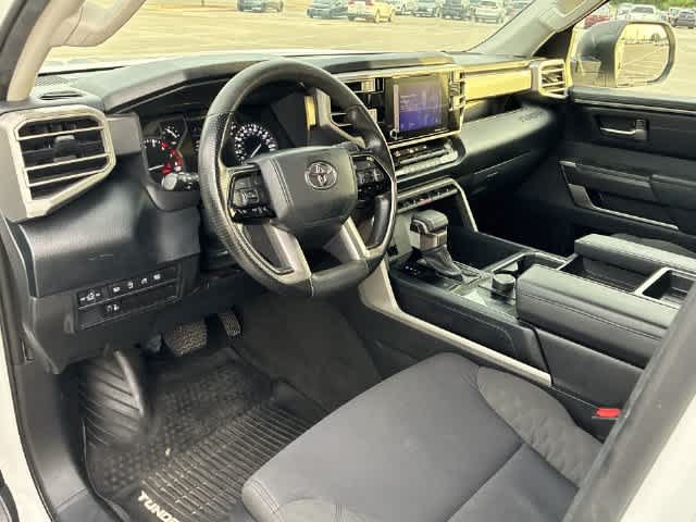 Used 2022 Toyota Tundra SR5 RWD image 2
