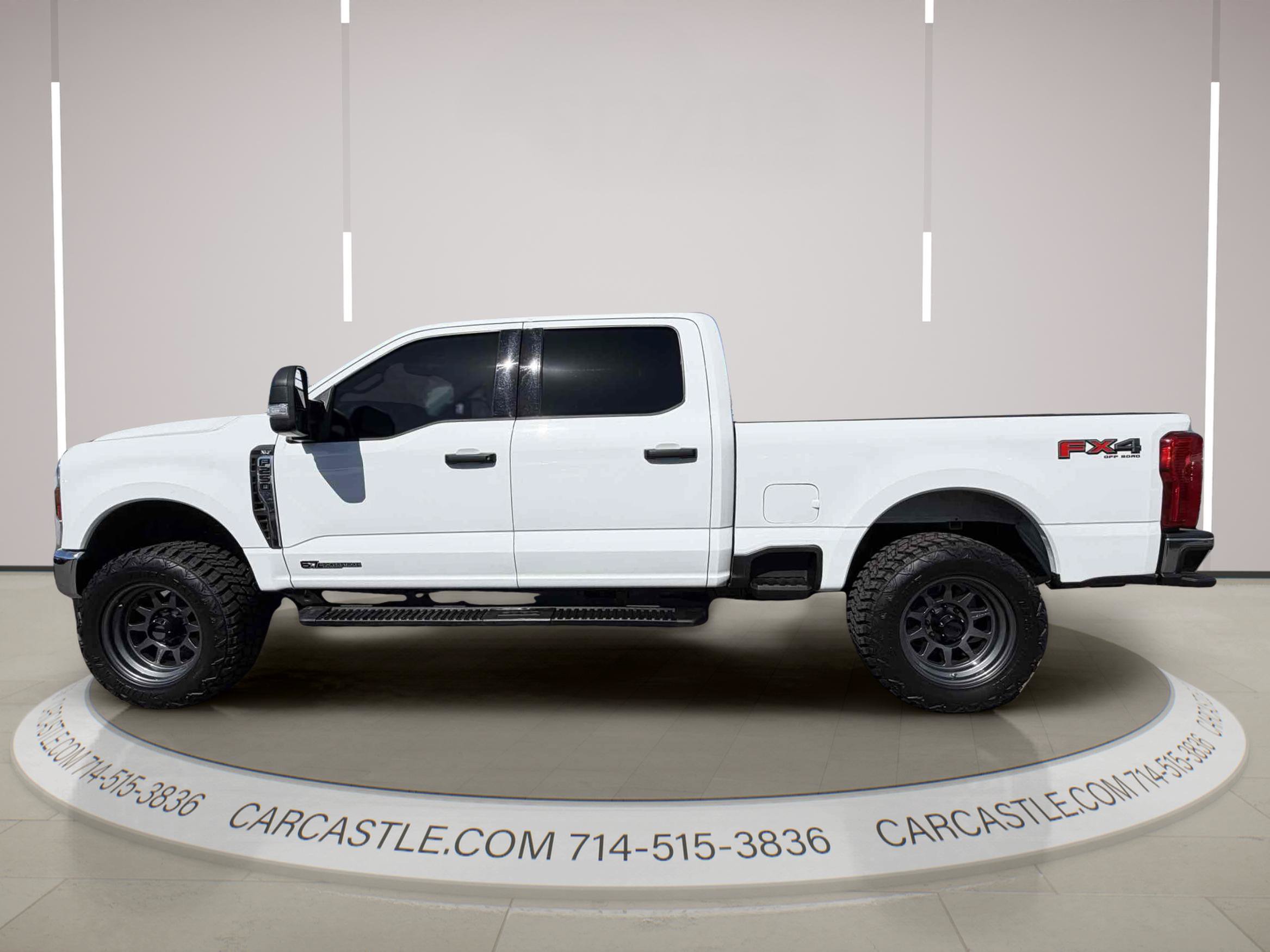 Used 2025 Ford F250 XLT w/ FX4 Off-Road Package AWD/4WD image 2