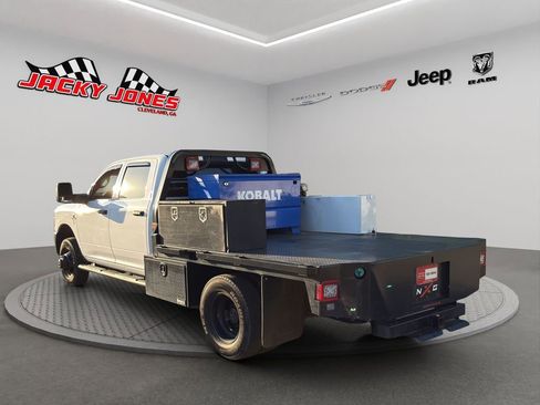 Used 2025 RAM 3500 Tradesman AWD/4WD image 7