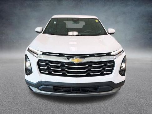 New 2026 Chevrolet Equinox LT FWD image 9