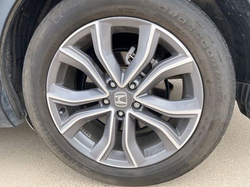 Used 2020 Honda CR-V Touring image 9