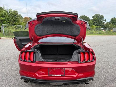 Used 2020 Ford Mustang Coupe w/ Equipment Group 101A RWD image 18