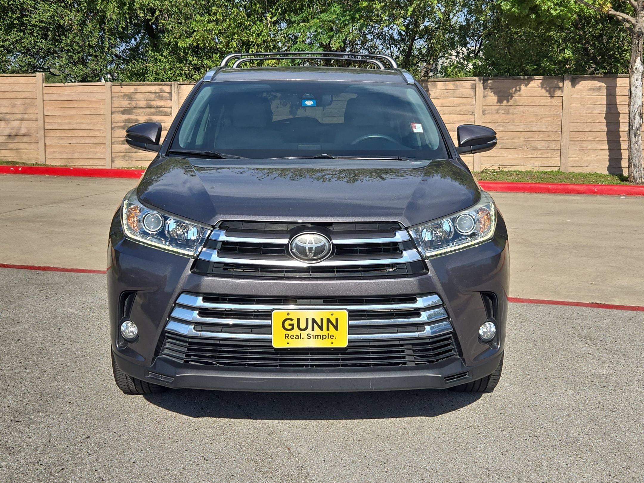 Used 2018 Toyota Highlander Limited FWD image 8