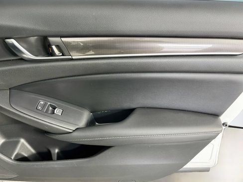 Used 2022 Honda Accord Sport image 36