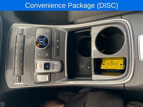 Used 2022 Hyundai Santa Fe SEL w/ Convenience Package AWD/4WD image 8