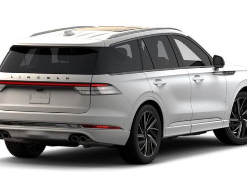 New 2026 Lincoln Aviator Black Label w/ Jet Appearance Package AWD/4WD image 40