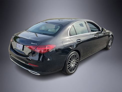 Used 2023 Mercedes-Benz C 300 4MATIC Sedan image 6